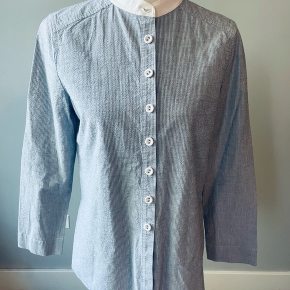 St. John Blue and White Button Down Shirt - Picture 3 of 7